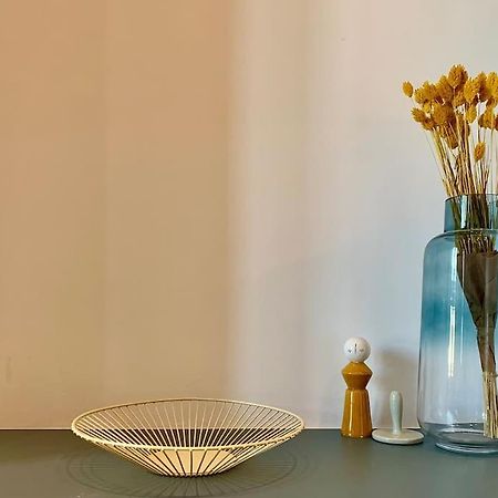 Lovely Studio Flat In Bocconi ミラノ エクステリア 写真