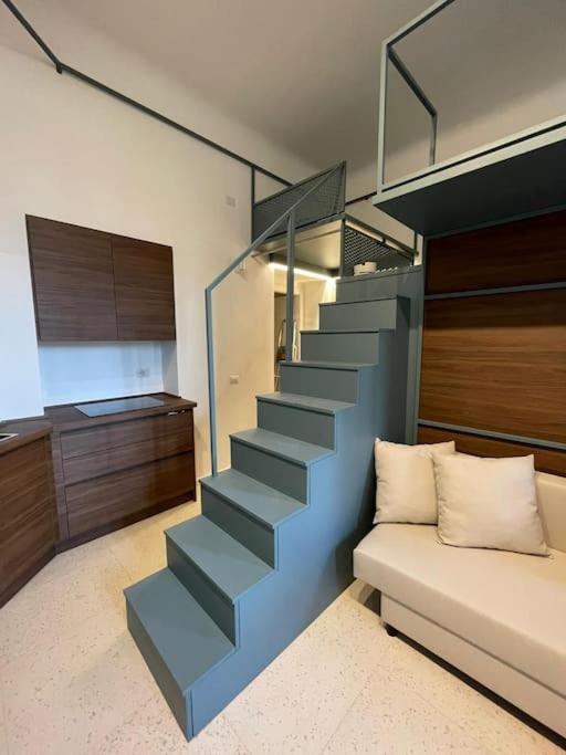 Lovely Studio Flat In Bocconi ミラノ エクステリア 写真